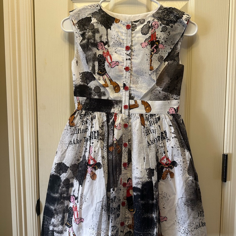 Bijou Sauvage Clothier White Fit and Flare Cocktail Dress with Cap Sleeves